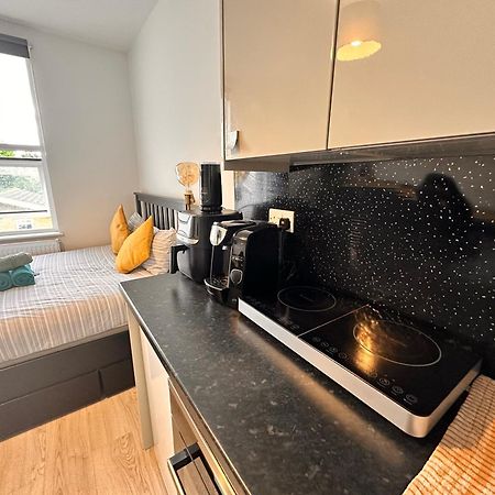 Lovely Self Contained Studio Now Available London Exterior photo